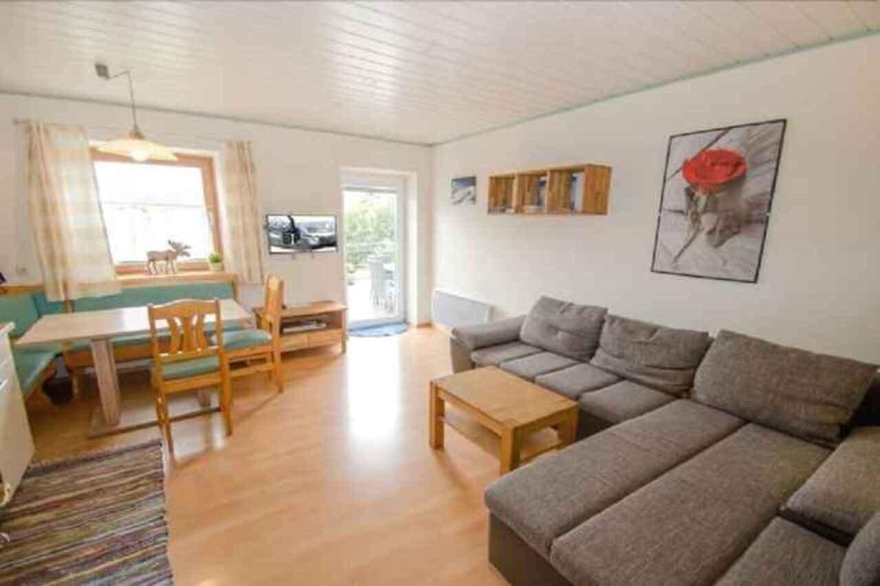Appartementhaus Lake View By All In One Apartments Zell am See Bagian luar foto