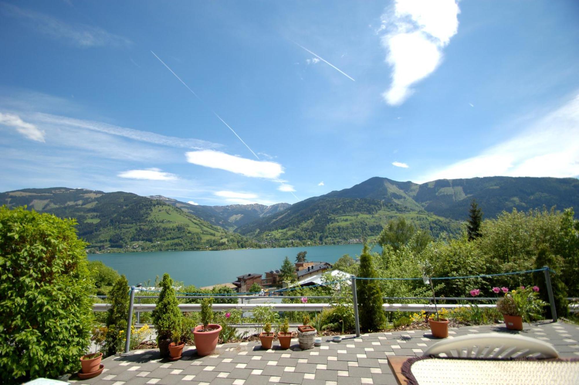 Appartementhaus Lake View By All In One Apartments Zell am See Bagian luar foto